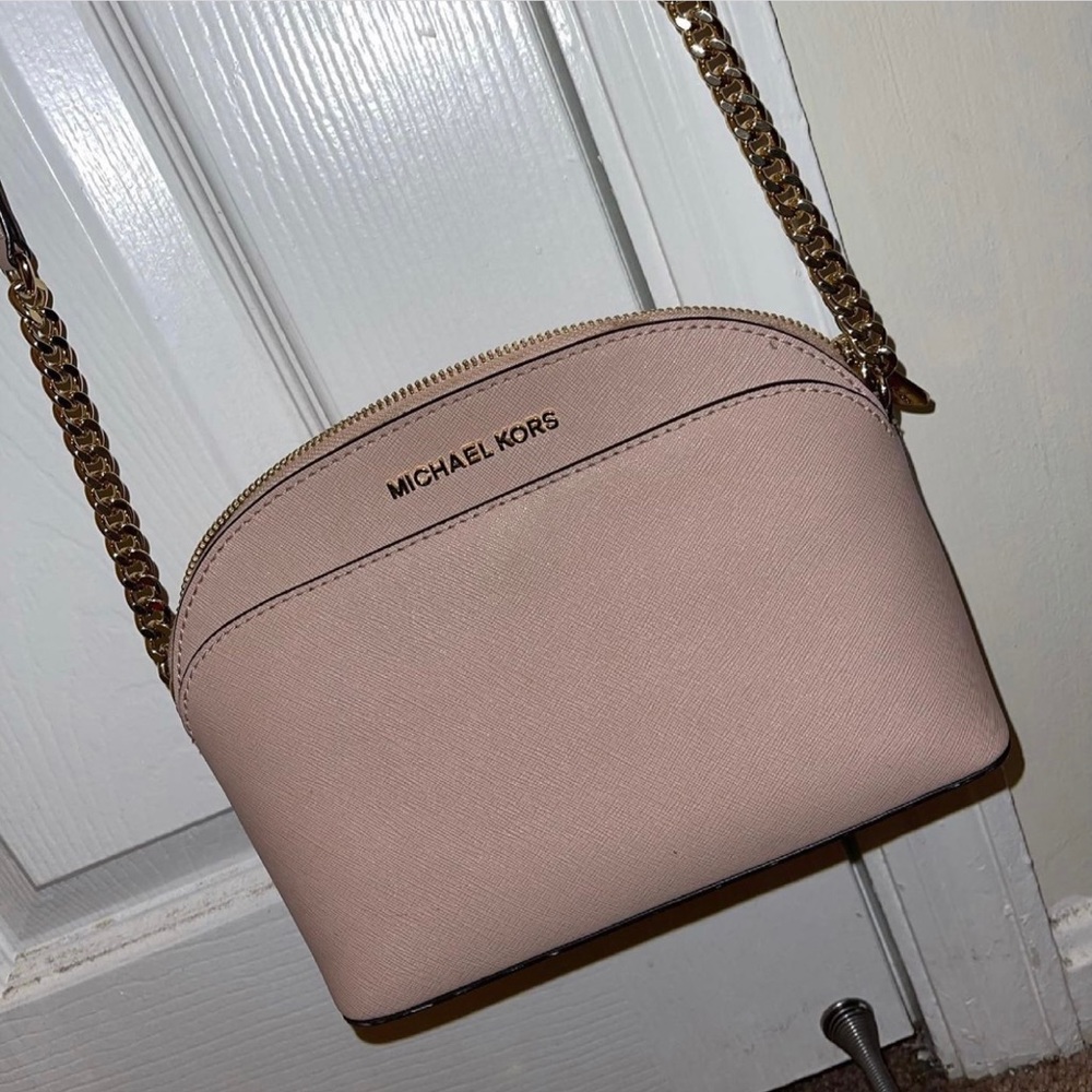 Blush Michael Kors Crossbody with wallet !